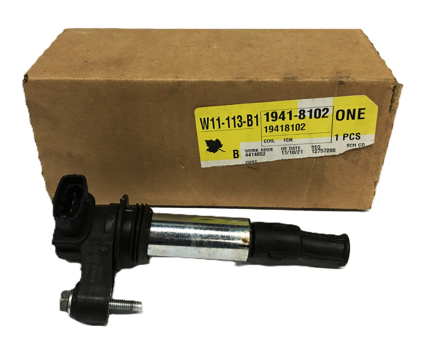 GM OEM Ignition Coil 19418102 NOS