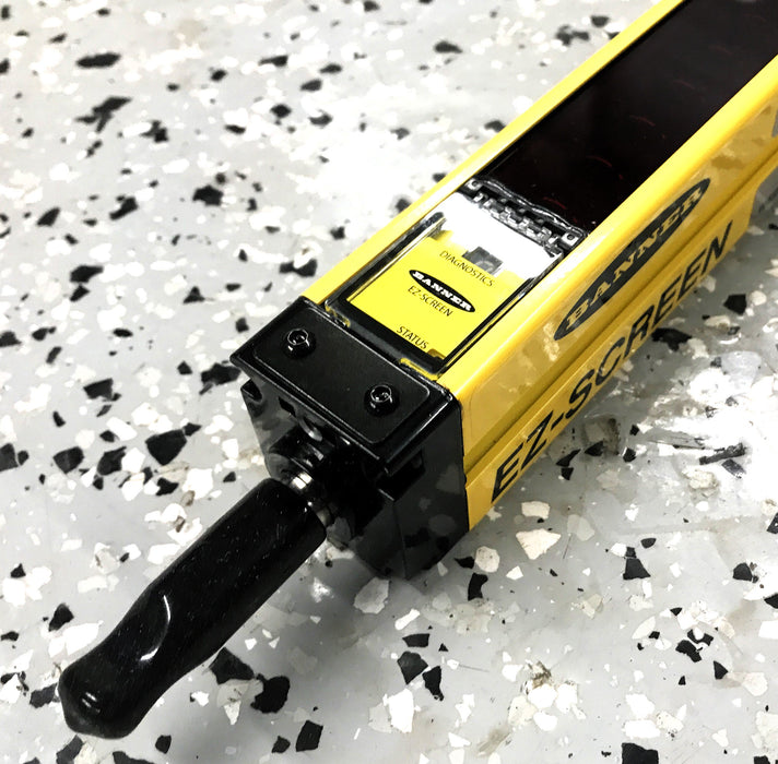 Banner EZ-Screen Emitter SLSE30-1200Q8 NOS