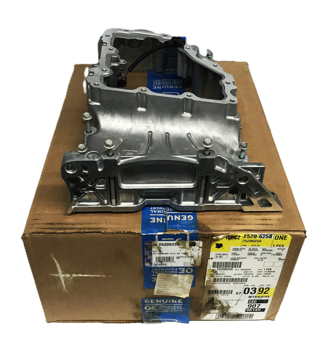 GM OEM Oil Pan 25206258 NOS