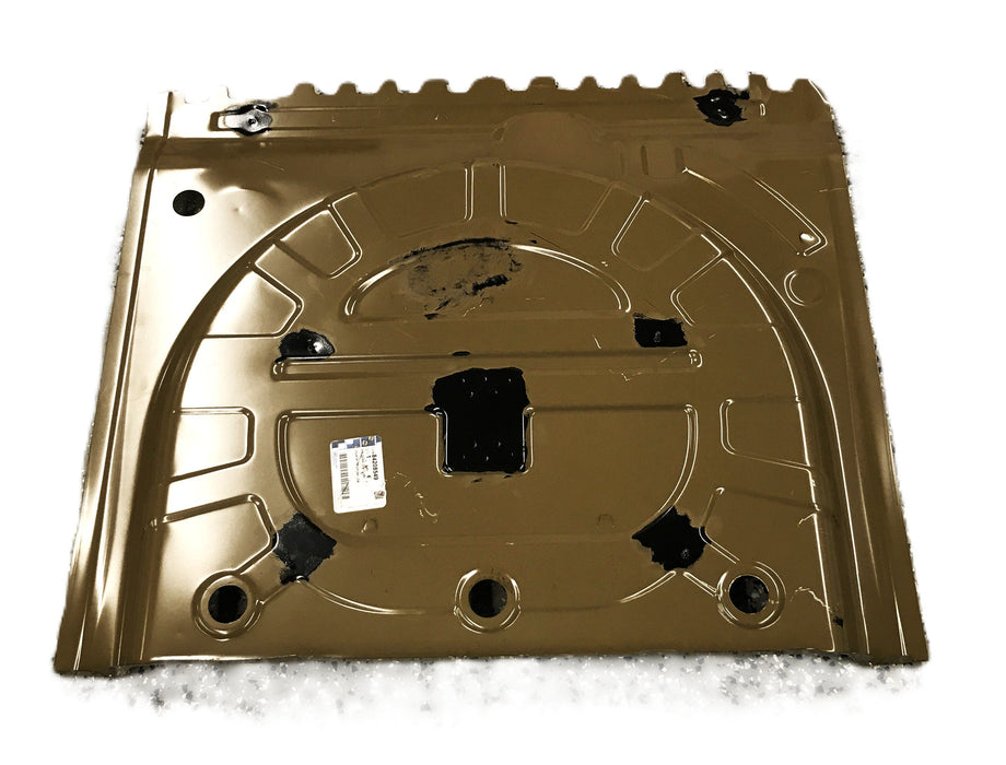 GM Rear Floor Rear Panel 84208549