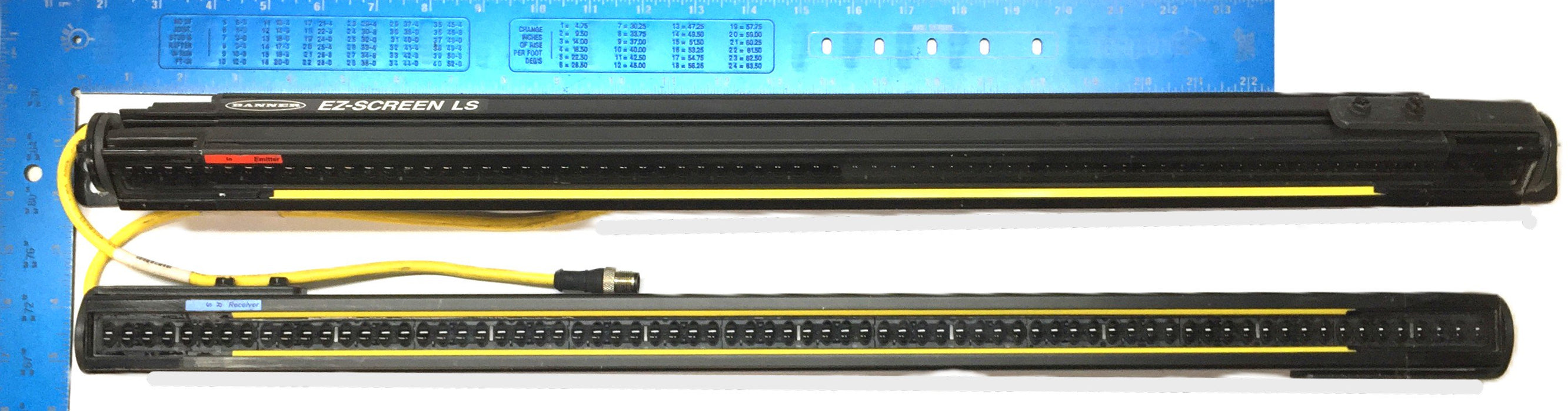 Banner EZ-Screen LS Emitter and Receiver SLLCR23-630-S/SLLCE23-630-S USED