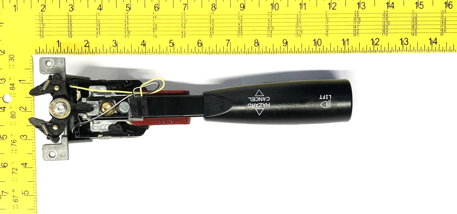 Freightliner Black Turn Signal 01483083 NOS