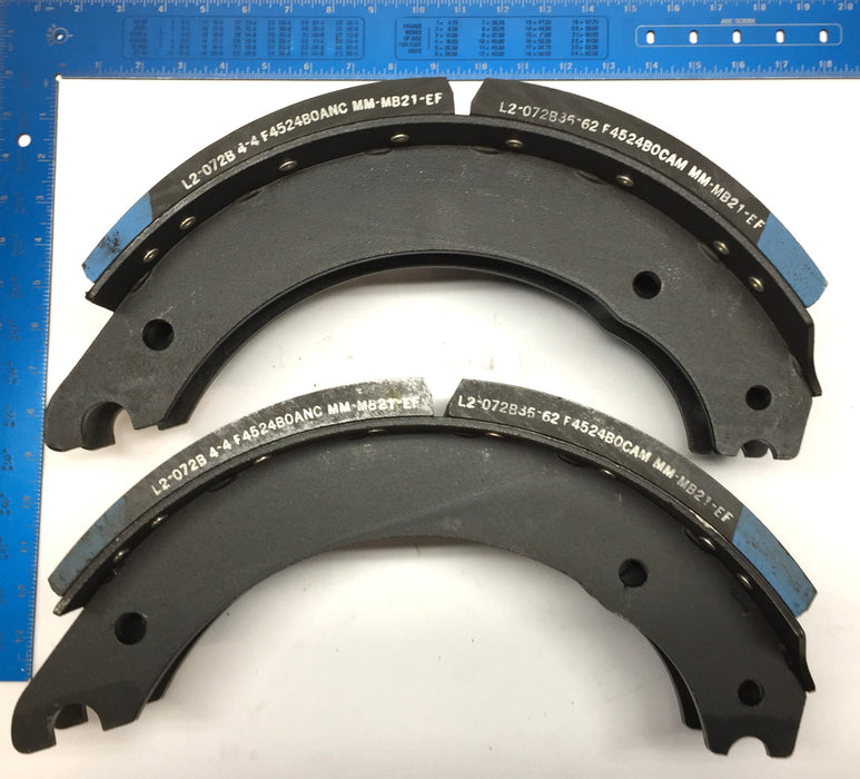 Carlisle Premium Lined Brake Shoes and Hardware CNB4524EQ21 NOS