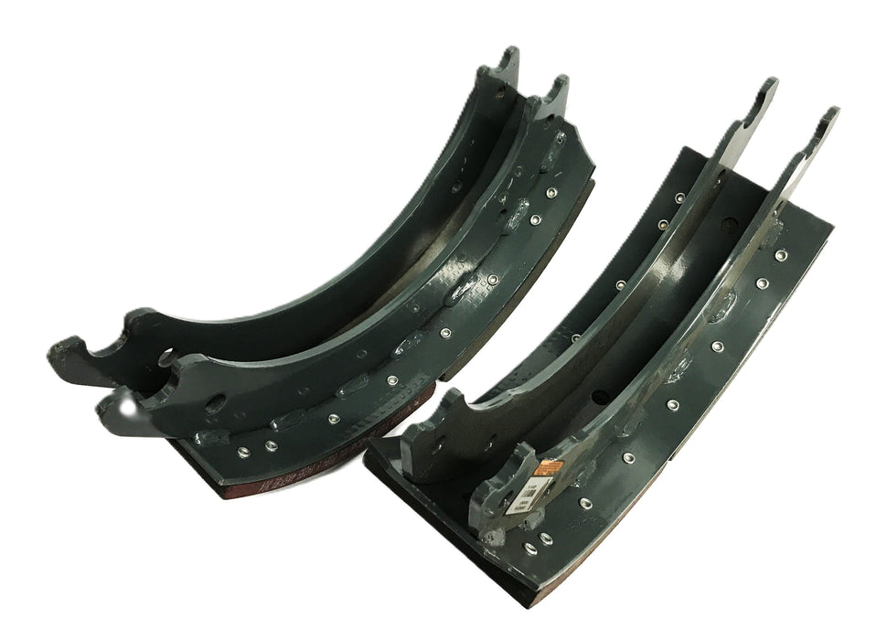 Meritor Brake Shoe Kit 8235-KSR 4034524QR NOS