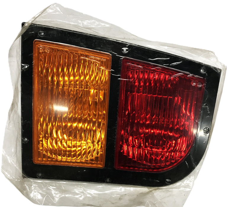 Thomas Built Right Front Warning Light Assembly TBB177418 NOS
