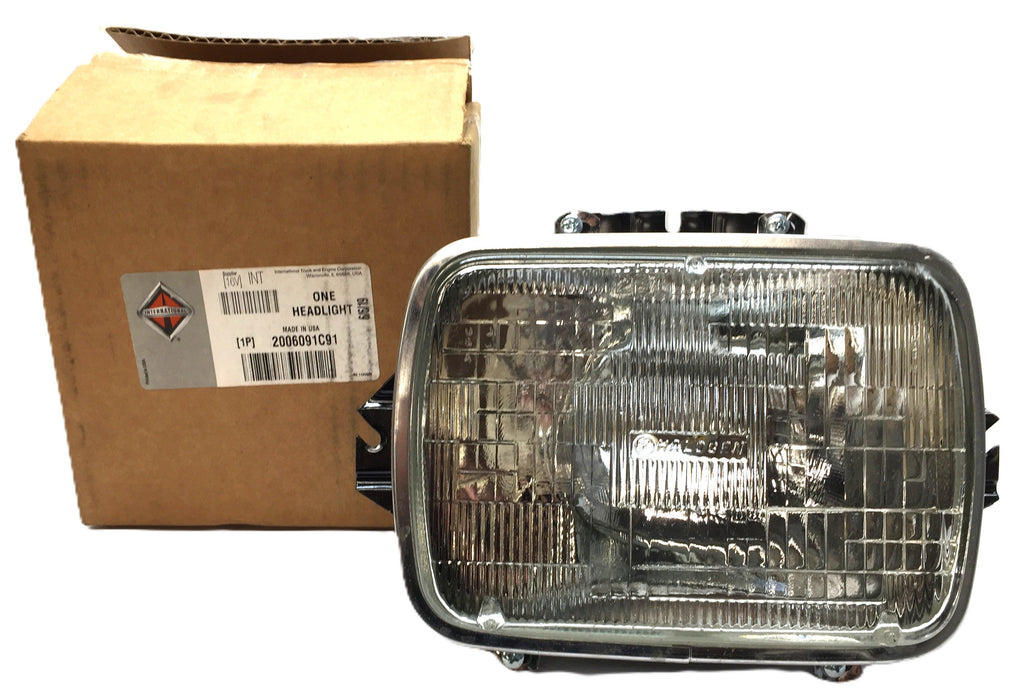 International Truck and Engine Headlight 2006091C91 NOS