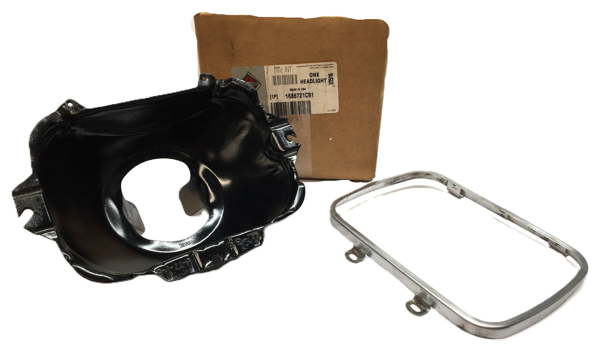 International Headlight Housing and Bezel Only 1686721C91 USED
