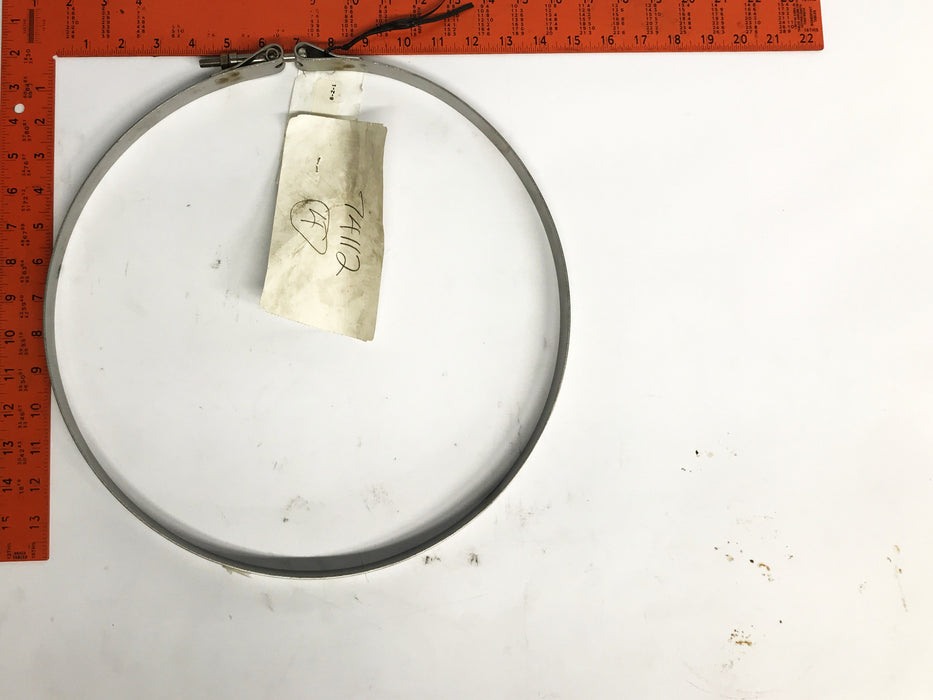 International Muffler Support Strap 3998694C1 NOS