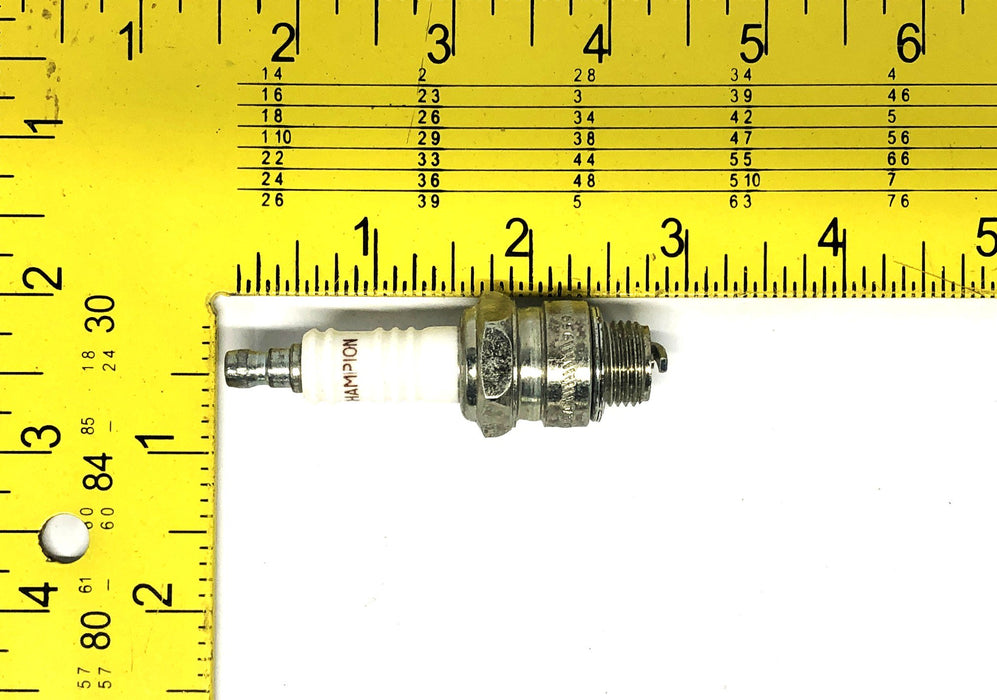 Champion Spark Plug 841 (J8C) [Lot of 9] NOS