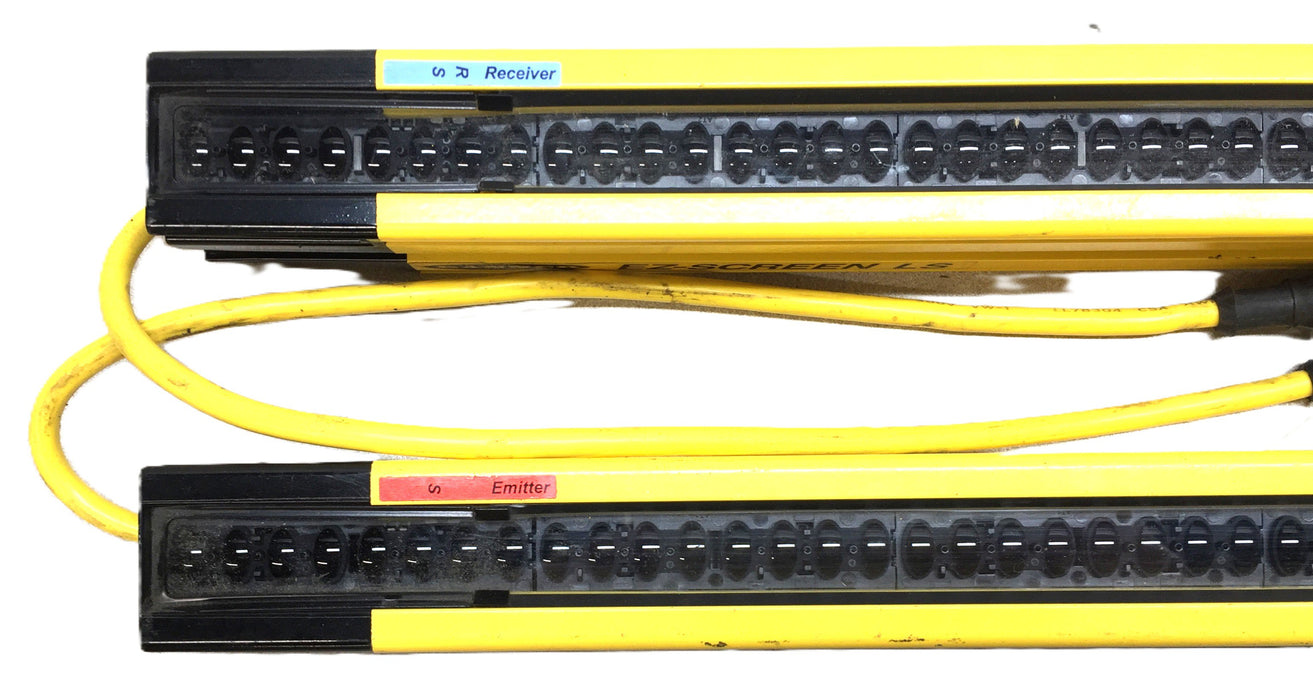 Banner EZ-Screen LS Emitter and Receiver SLLCP23-1050P55 USED