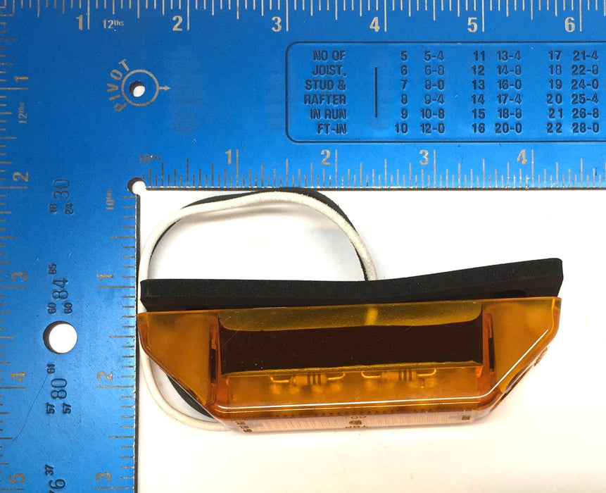 Dialight 13.5 Volt LED Amber Side Marker Light 15050AB [Lot of 5] NOS