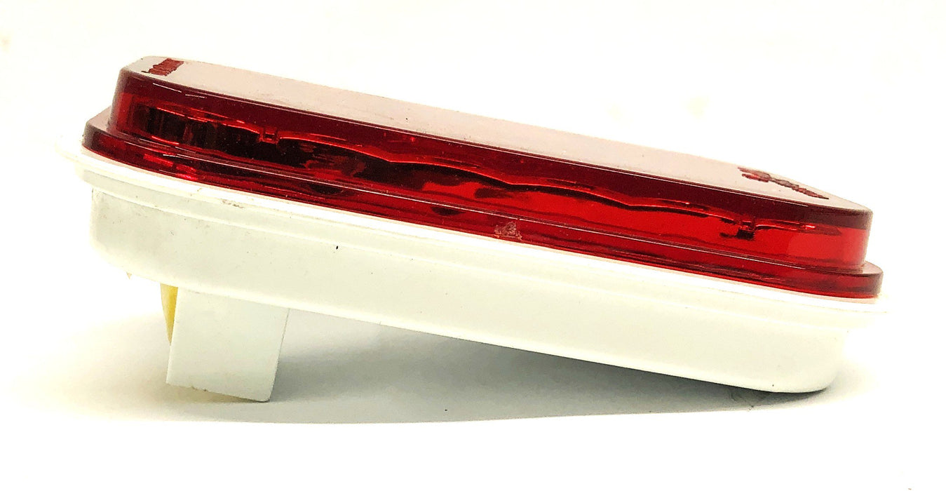 NAPA 12 V LED STT (Stop/Turn/Tail) Lamp 4550 NOS