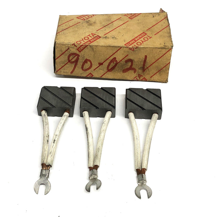 Toyota 3 Piece Brush Set 788 9593 (09-0210) NOS