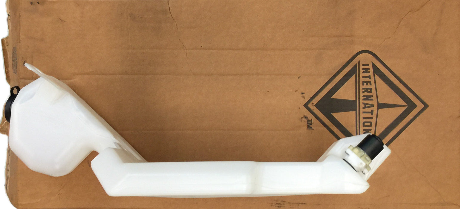 International Truck and Engine Fluid Reservoir 2033902C92 NOS