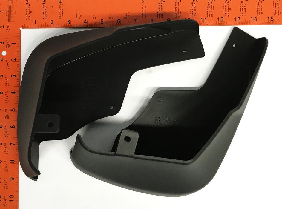 GM Splash Guard Set 95918833 NOS