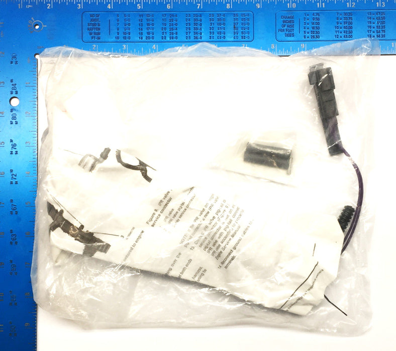 International Harness Kit 7093281C91 NOS