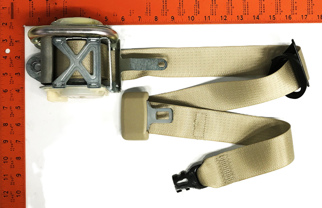 GM Driver Seat Belt with Retractor and Pre-Tensioner 19257946 NOS