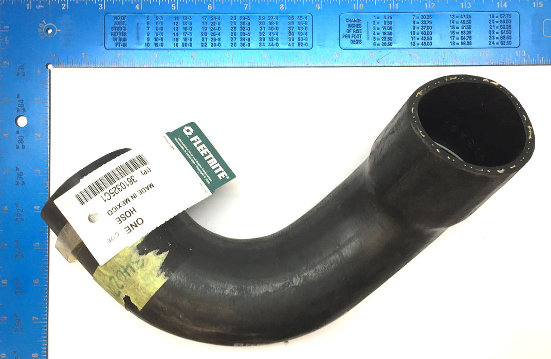 Fleetrite Radiator Coolant Hose 3610325C1 NOS