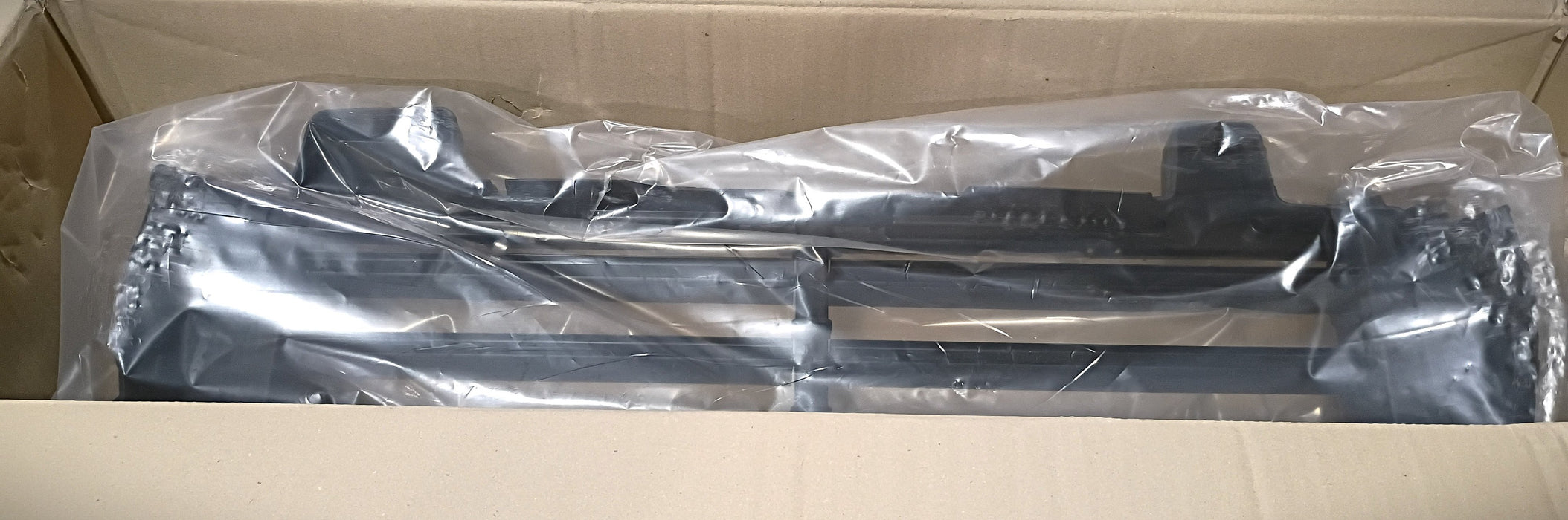Hyundai Active Air Flap and Duct Assembly 86950 E6000 NOS