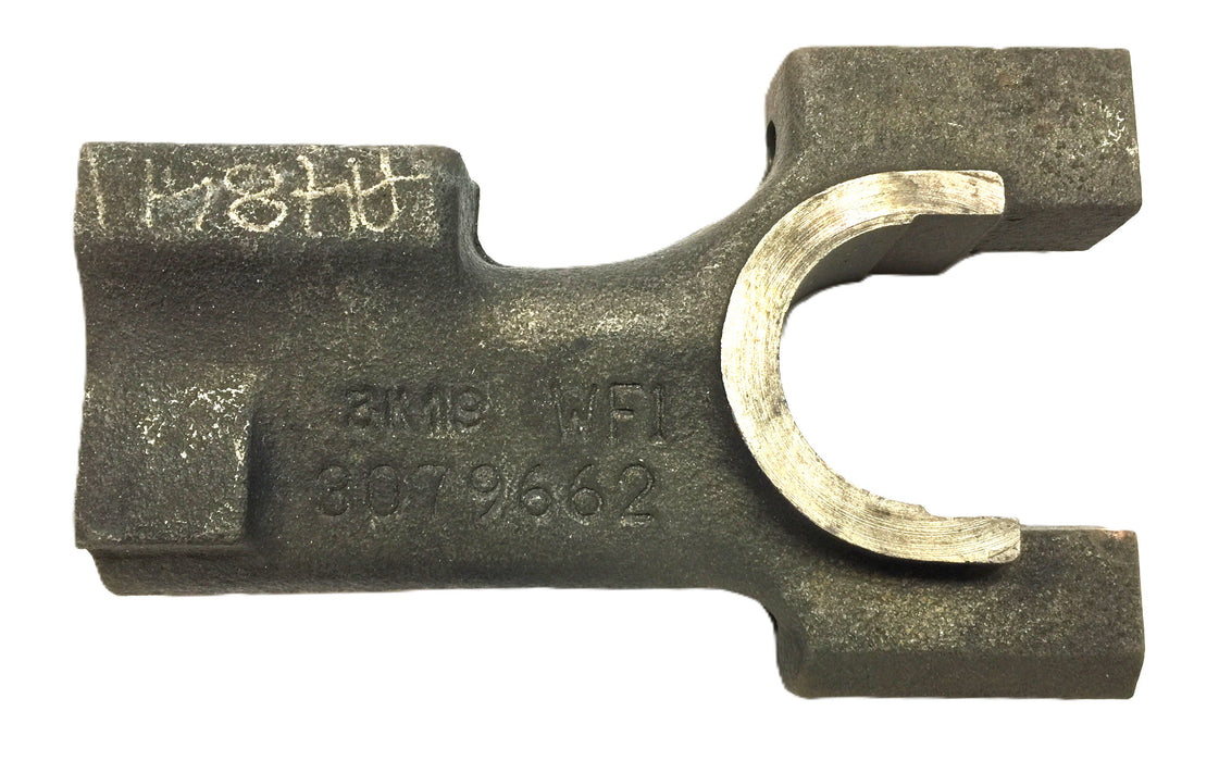 Cummins M11 Rocker Support 3079662 USED