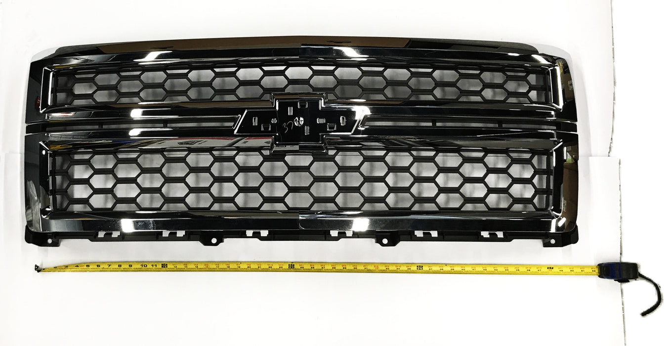 GM OEM Black Front Grille with Chrome Surround 23259620 NOS