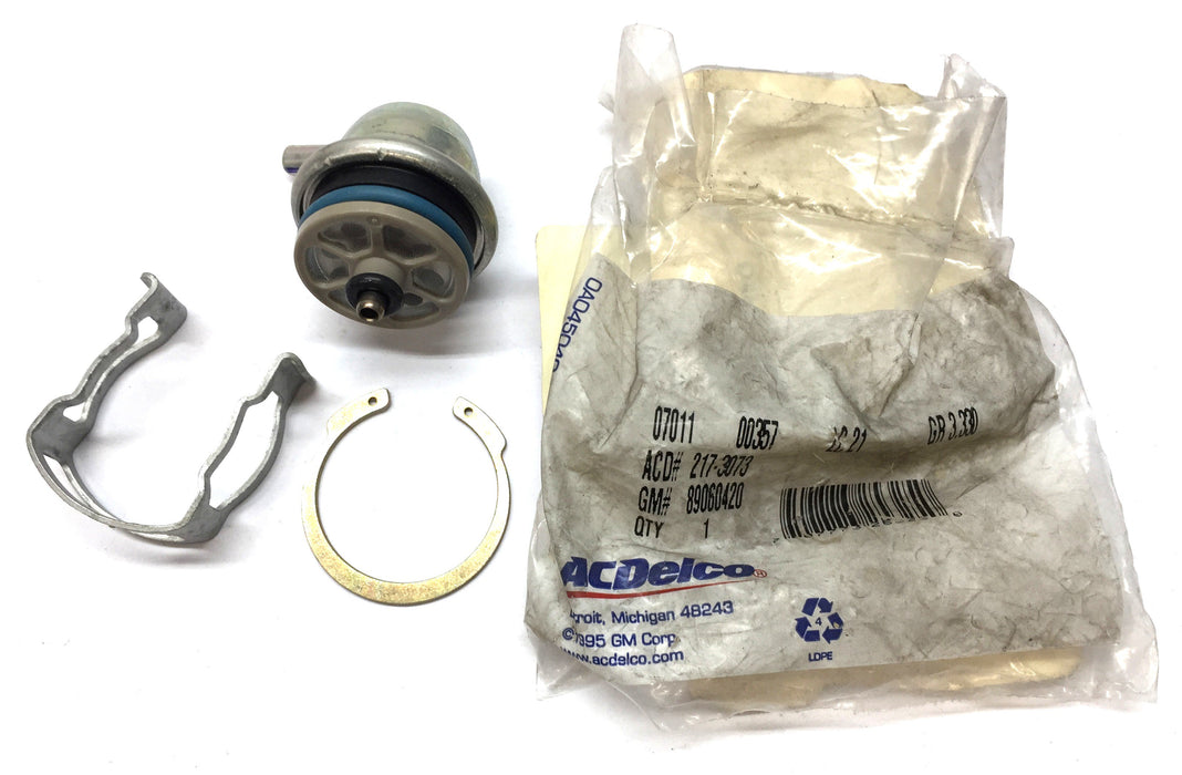 ACDelco/GM Fuel Pressure Regulator 217-3073 (89060420) NOS