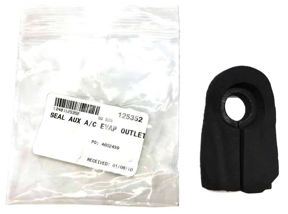 General Motors A/C Evaporator Outlet Hose Seal 52468059 [Lot of 3] NOS