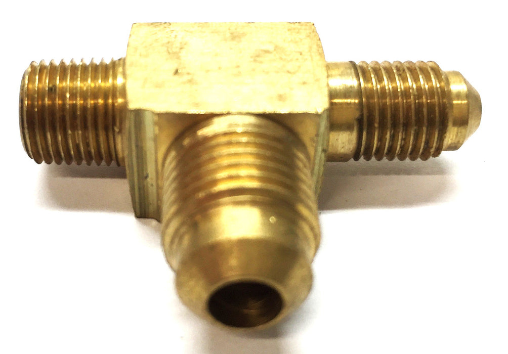 Delco Remy Tee Oil Line Connector 1987256 NOS
