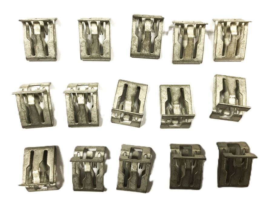 GM Rear Glass Molding Retainer 11588650 [Lot of 15] NOS