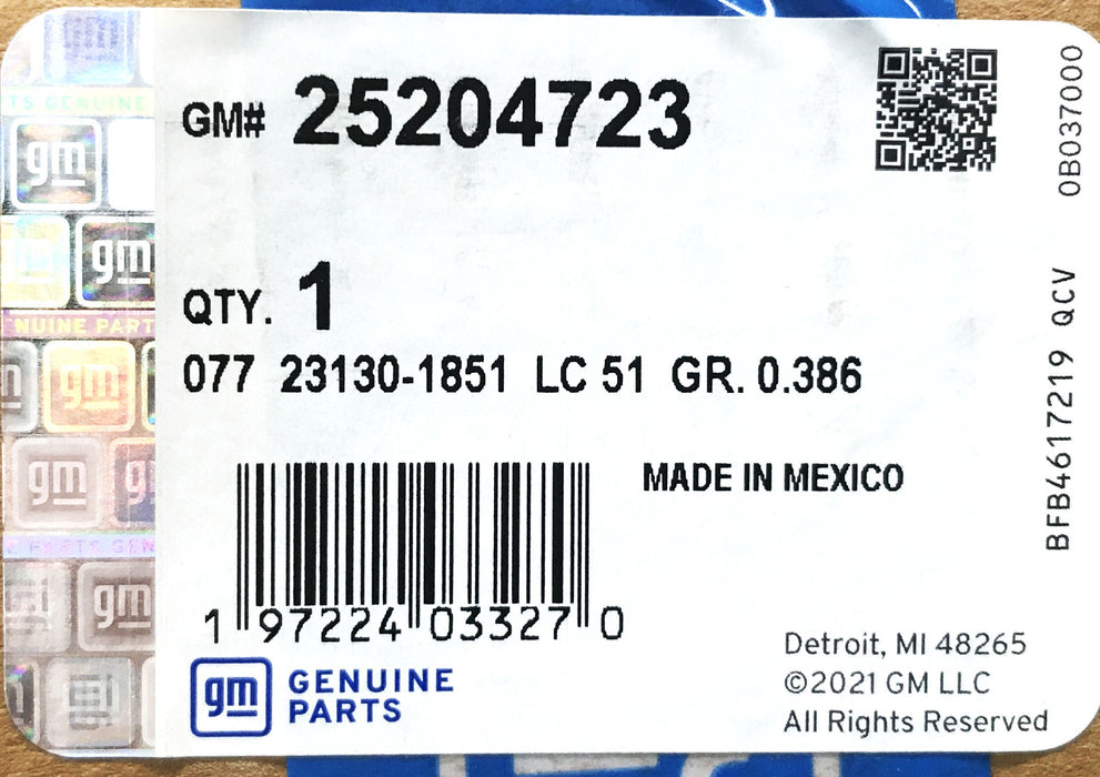GM Engine Valve Cover 25204723 NOS