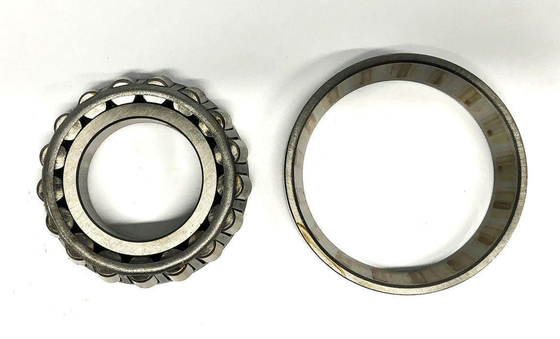 Shuster Tapered Roller Bearing For CAT 30208 (9044000300) NOS