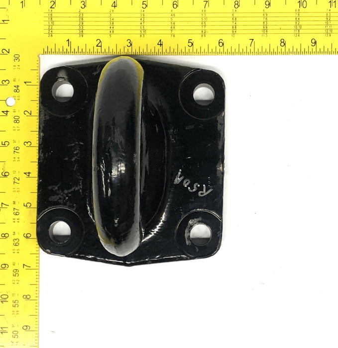 Buyers 2-1/2 Inch 4-Bolt Mount Lunette Eye Drawbar BDB125015 NOS