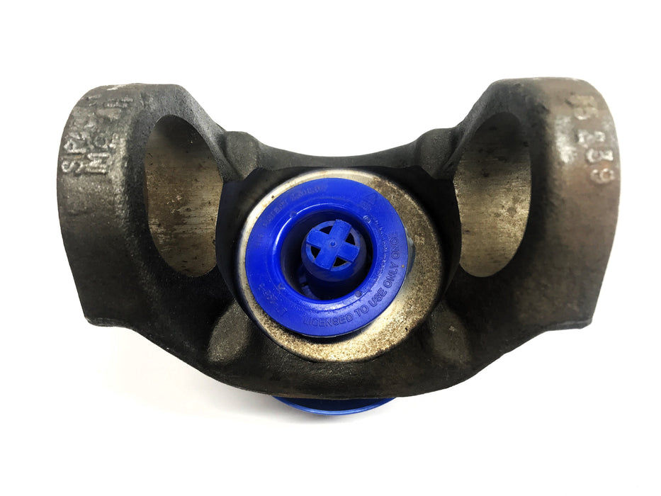 Dana Spicer International Drive Shaft End Yoke 916891R1 (5-4-1651) NOS