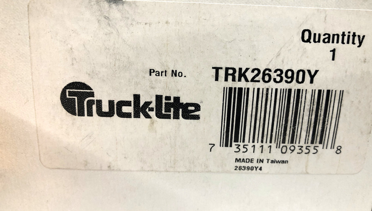 Truck-Lite Amber Marker Lamp 26390Y NOS