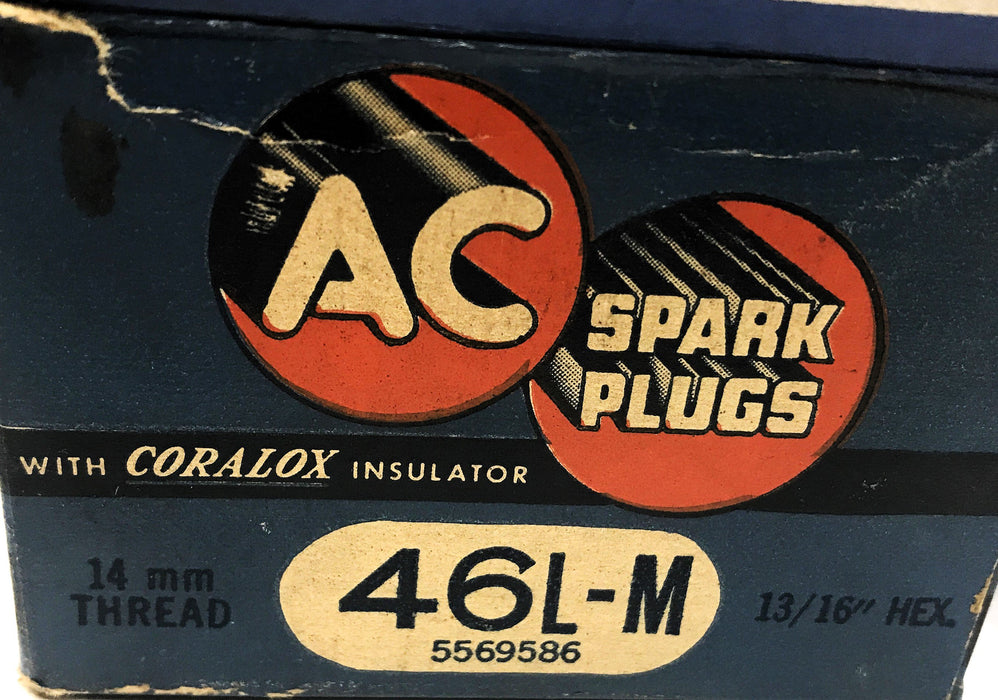 AC Box of (8) Spark Plug 46L-M (LM46) (5569586) NOS