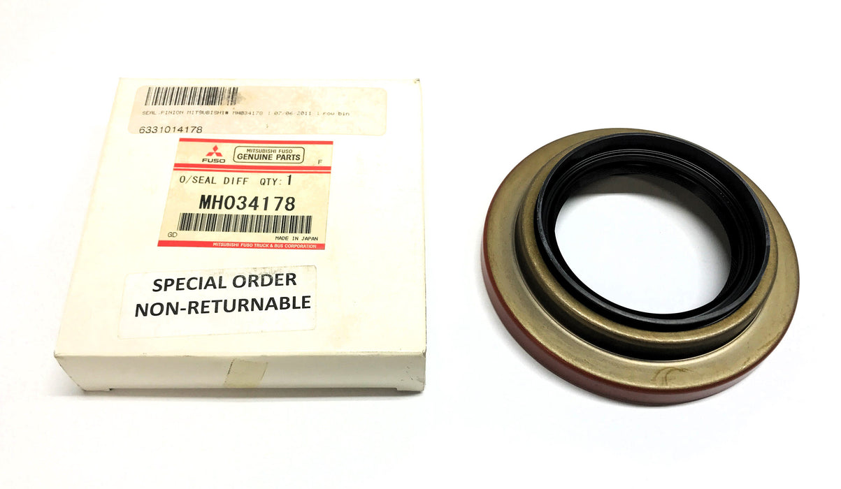Mitsubishi Fuso Differential Drive Pinion Oil Seal MH034178 NOS
