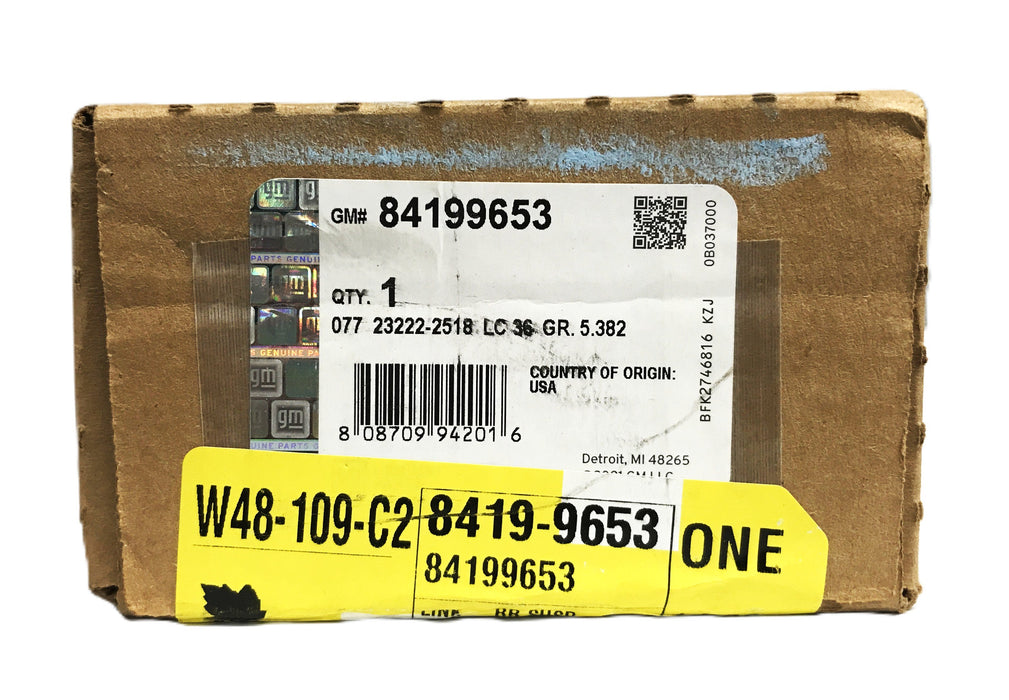 GM OEM Rear Left Suspension Trailing Arm 84199653 NOS