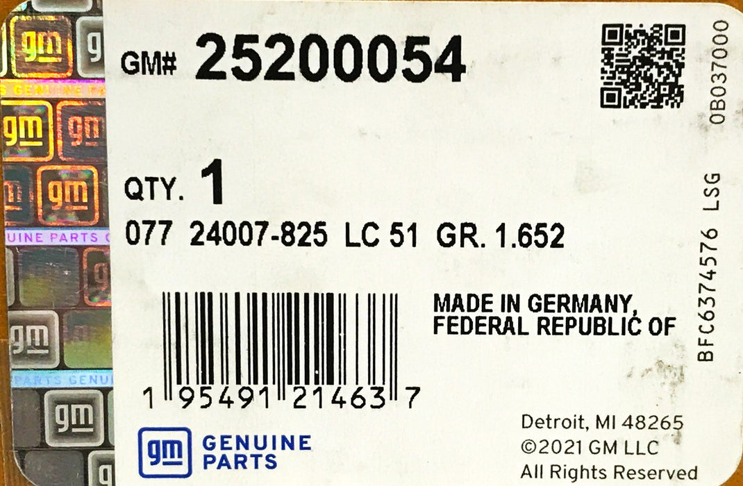 GM Engine Oil Pump 25200054 NOS