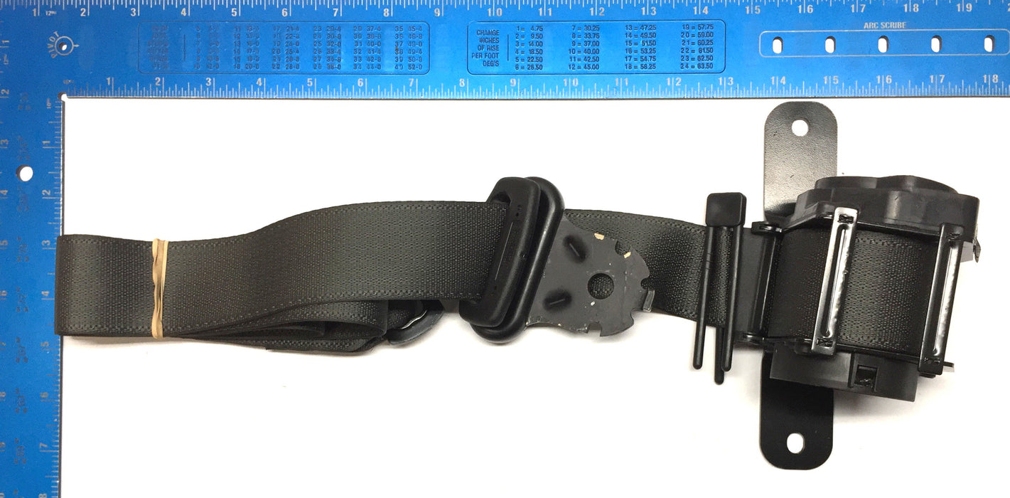 Key Safety Systems Seat Belt Assembly 1032936F20-2 NOS