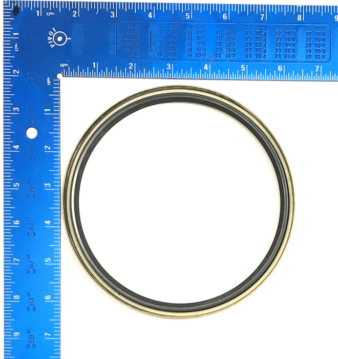 Mitsubishi Fuso Oil Seal MH034180 NOS