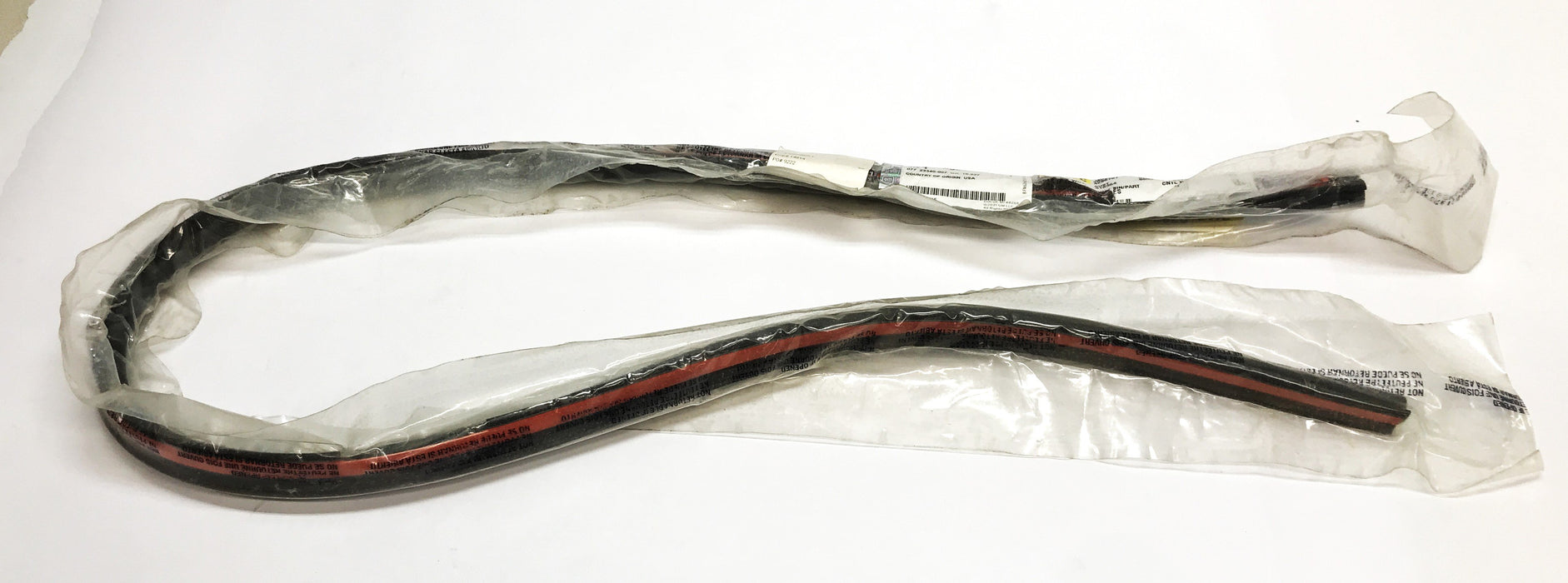 GM Exterior Rear Weatherstrip 22825853 NOS