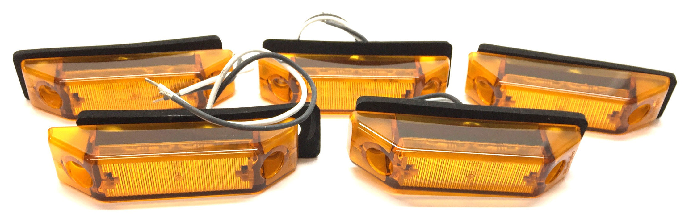 Dialight 13.5 Volt LED Amber Side Marker Light 15050AB [Lot of 5] NOS
