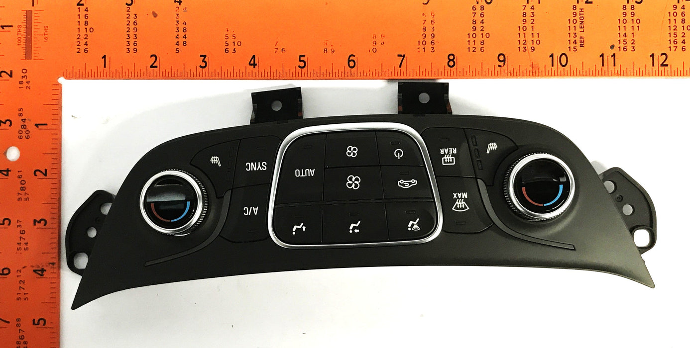 GM A/C Heater Climate Control Panel 84612975 NOS