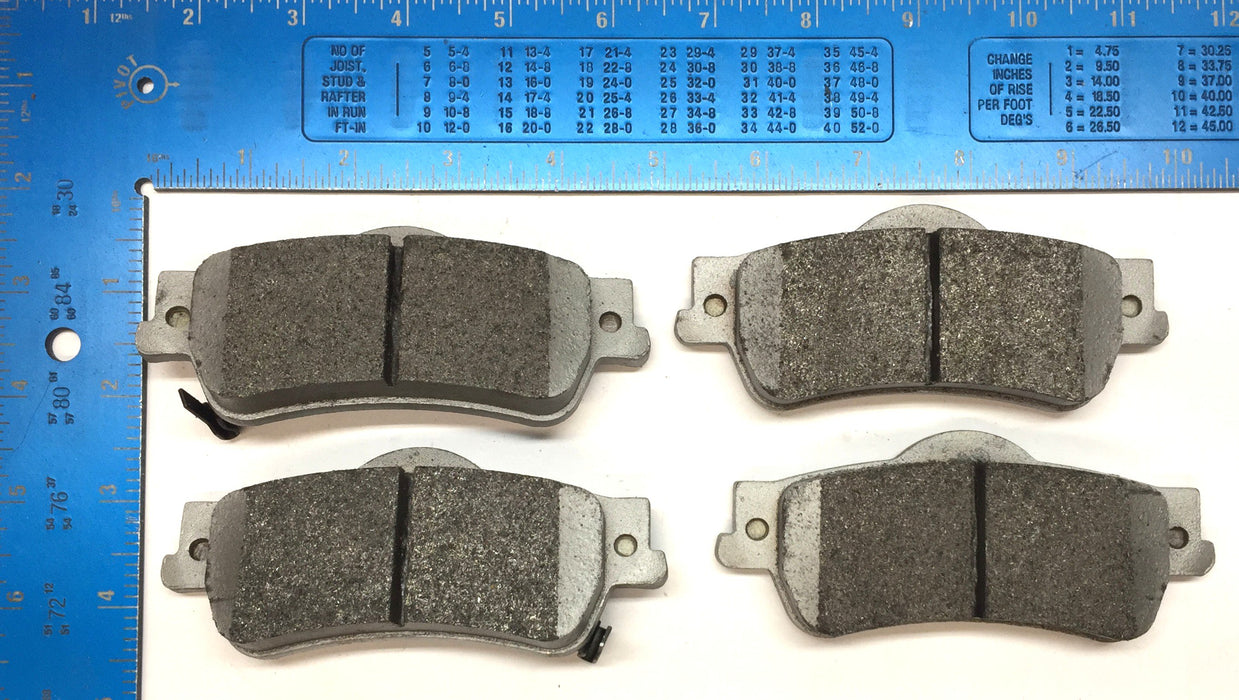 Raybestos Disc Brake Pad Set with Hardware SP1352PPH NOS - GTS SPECIAL