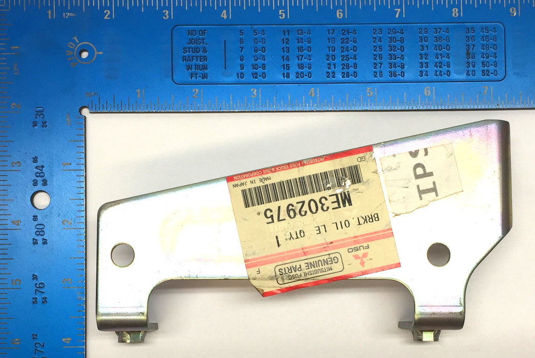 Mitsubishi Fuso Oil Level Bracket ME302975 (No Mounting Hardware) NOS