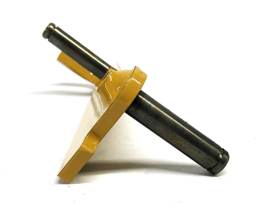 CAT Lift Trucks Lever Assembly 8Q2578 NOS
