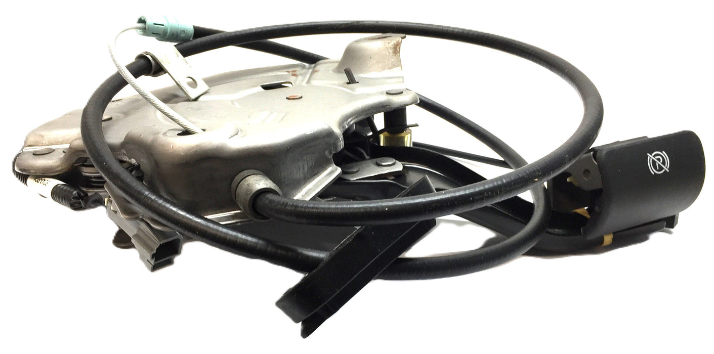 General Motors\GM Parking Brake Control Module Assembly 23182557 NOS