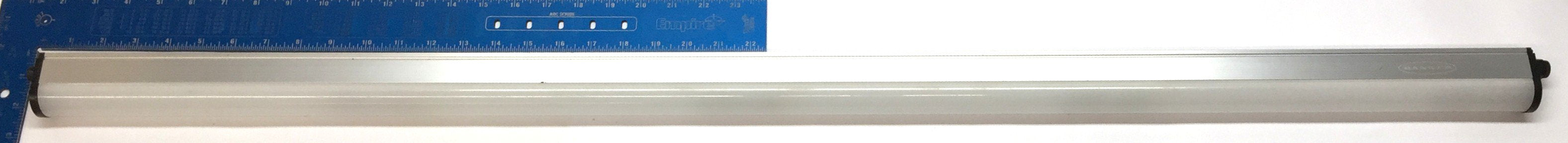 Banner Engineering Work Light Bar WLB32C1130Q USED