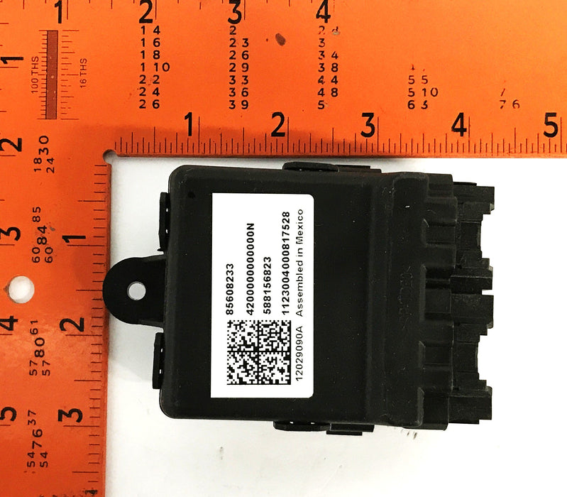 GM "F" Control Module 85608233 NOS