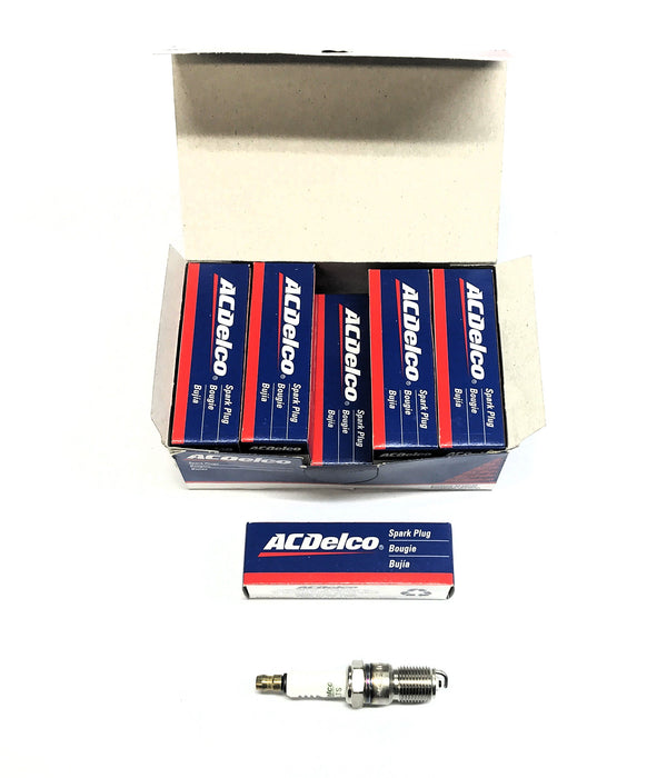ACDelco Box of (10) Spark Plugs R44LTS (5613611) NOS
